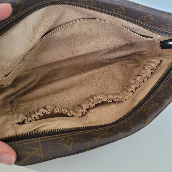 LOUIS VUITTON Trousse Toilette 28 Clutch Hand Bag Monogram Brown Zip Pouch - Picture 9 of 15